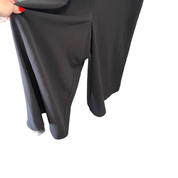 Lane Bryant Black Jumpsuit Size 4X 28 short sleeve wide leg - Picture 4 of 9